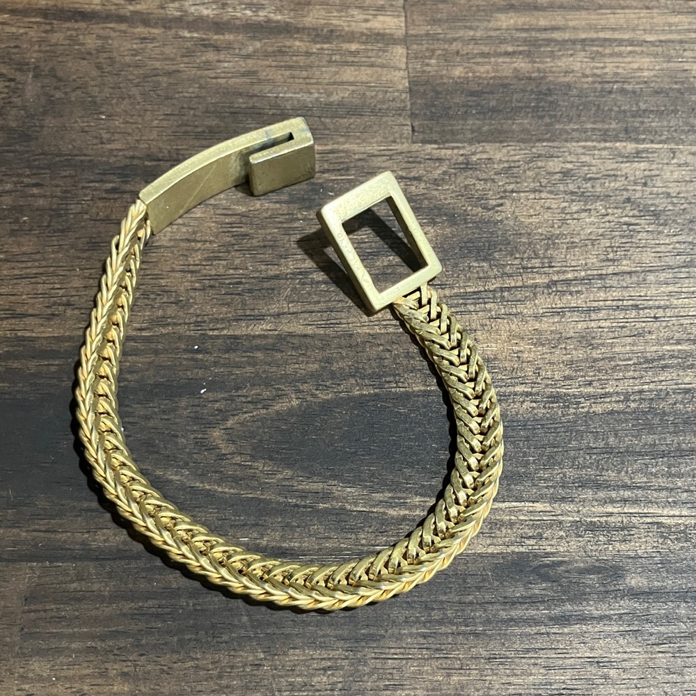 Gold Plated Chain Bracelet with Pouch 8 Inch - Picture 4 of 5
